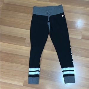Tommy Hilfiger joggers